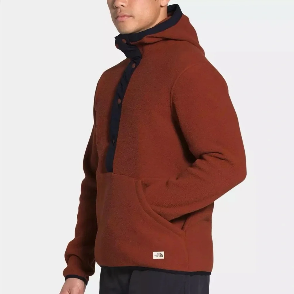 The North Face Men’s Carbondale 1/4 Snap Sherpa Hoodie brandy brown Jacket